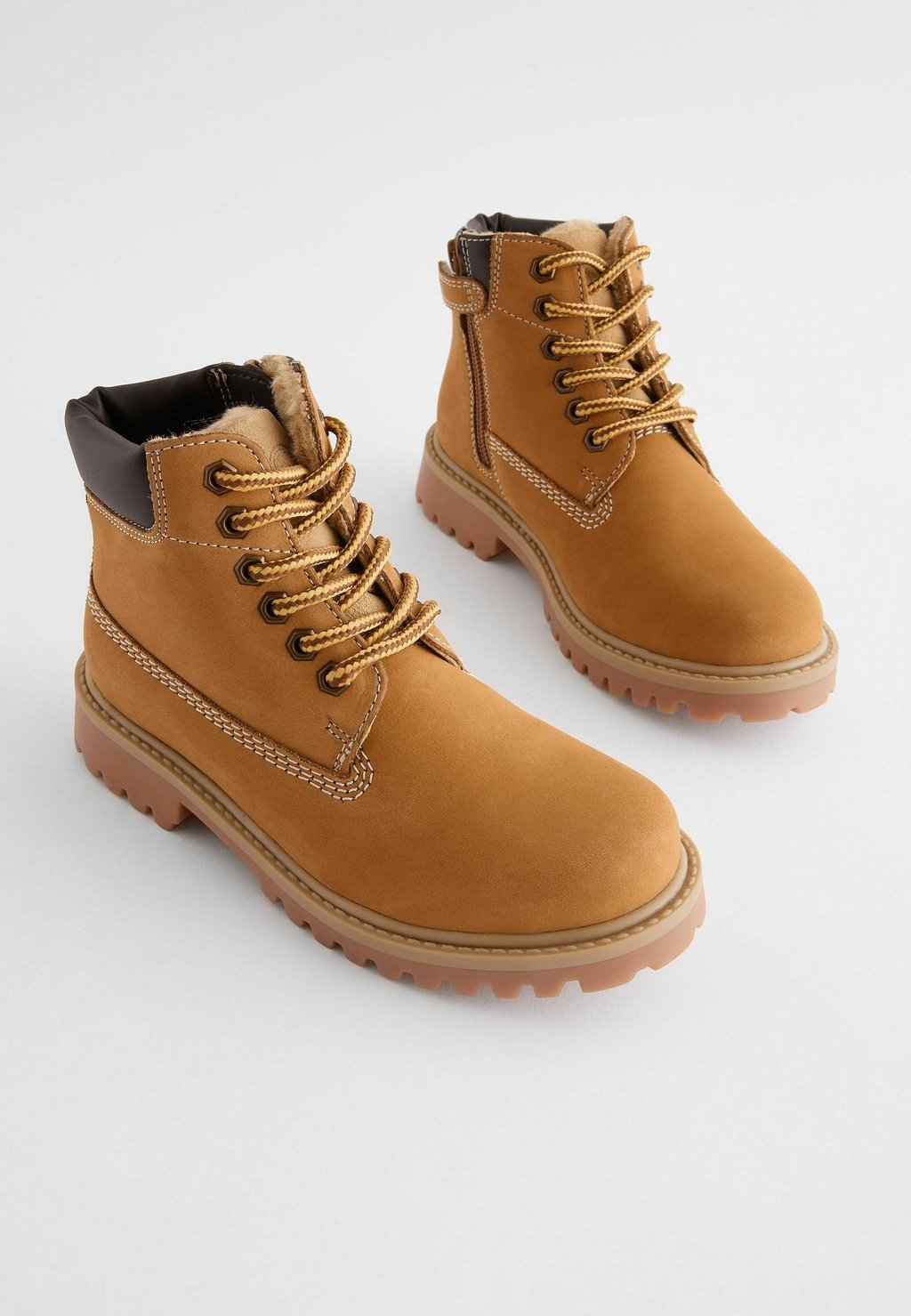 Ботильоны на шнуровке WORK Next, коричневый
Ботильоны на шнуровке WORK Next, коричневый