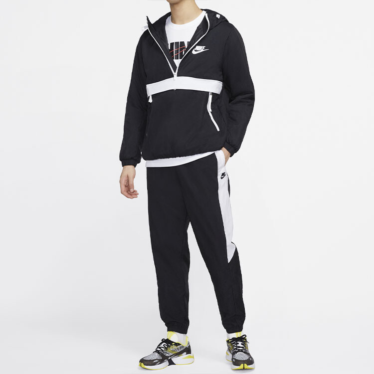 Трикотажные спортивные штаны мужские Nike
Трикотажные спортивные штаны мужские Nike