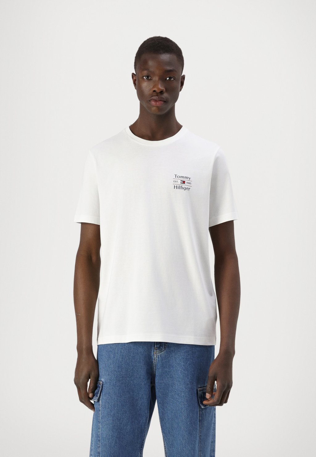 Футболка с принтом STACK Tommy Hilfiger, белый
Футболка с принтом STACK Tommy Hilfiger, белый