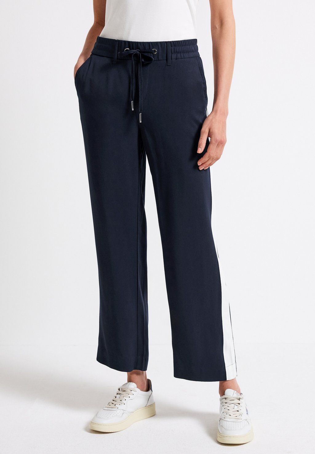 Брюки Street One, темно-синий
Брюки Street One, темно-синий