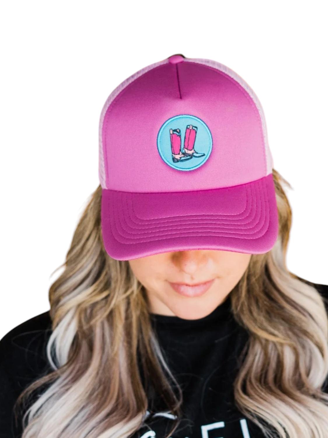 Винтажные сапоги, шляпа дальнобойщика розового цвета 2FlyCo
Винтажные сапоги, шляпа дальнобойщика розового цвета 2FlyCo