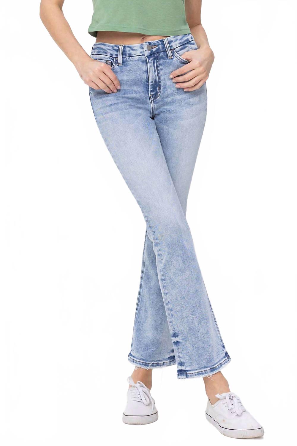 Высокие бесшовные расклешенные джинсы в модном стиле VERVET BY FLYING MONKEY, Fashionably
Высокие бесшовные расклешенные джинсы в модном стиле VERVET BY FLYING MONKEY, Fashionably