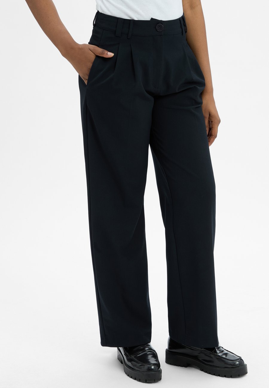 Брюки Marie Lund Trousers, Marine/Blue
Брюки Marie Lund Trousers, Marine/Blue
