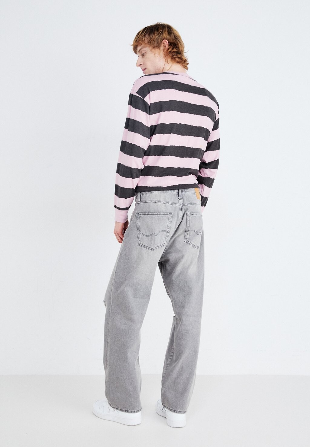 Джинсы свободного кроя Jjialex Jjoriginal Jack & Jones, серый деним
Джинсы свободного кроя Jjialex Jjoriginal Jack & Jones, серый деним