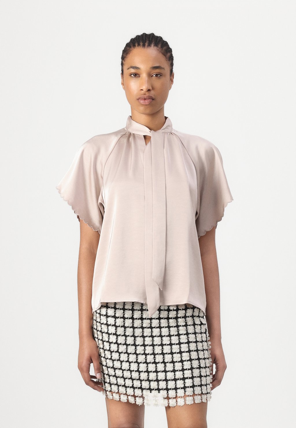 Блуза BECKIABBWENDI Bruuns Bazaar, песочный
Блуза BECKIABBWENDI Bruuns Bazaar, песочный