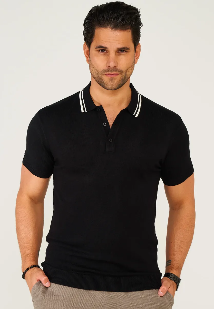 Рубашка-поло behype "MPEOLO KNIT", классического дизайна, черный
Рубашка-поло behype "MPEOLO KNIT", классического дизайна, черный