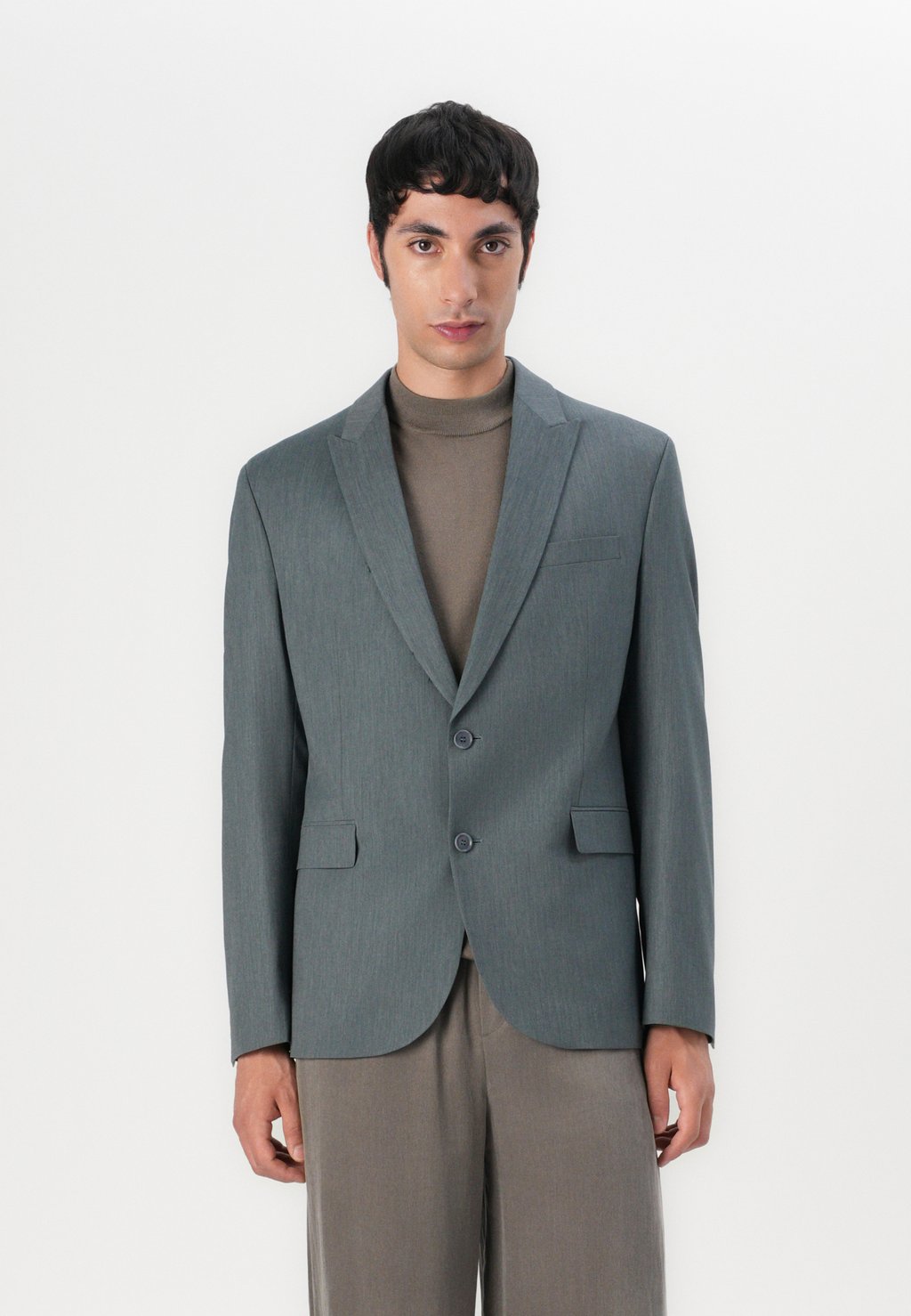 Пиджак-блейзер LONEST DRYKORN, зеленый
Пиджак-блейзер LONEST DRYKORN, зеленый