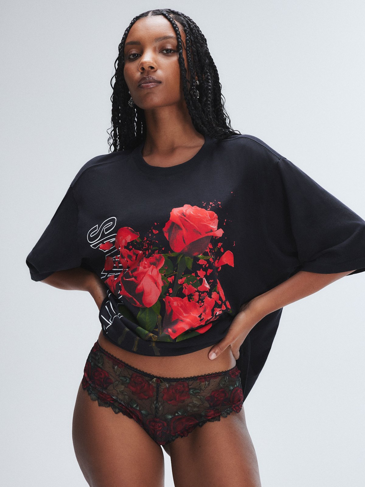 Футболка Savage X Fenty Weekender Jersey Classic Graphic, цвет Black Caviar Shattered Rose Graphic
Футболка Savage X Fenty Weekender Jersey Classic Graphic, цвет Black Caviar Shattered Rose Graphic