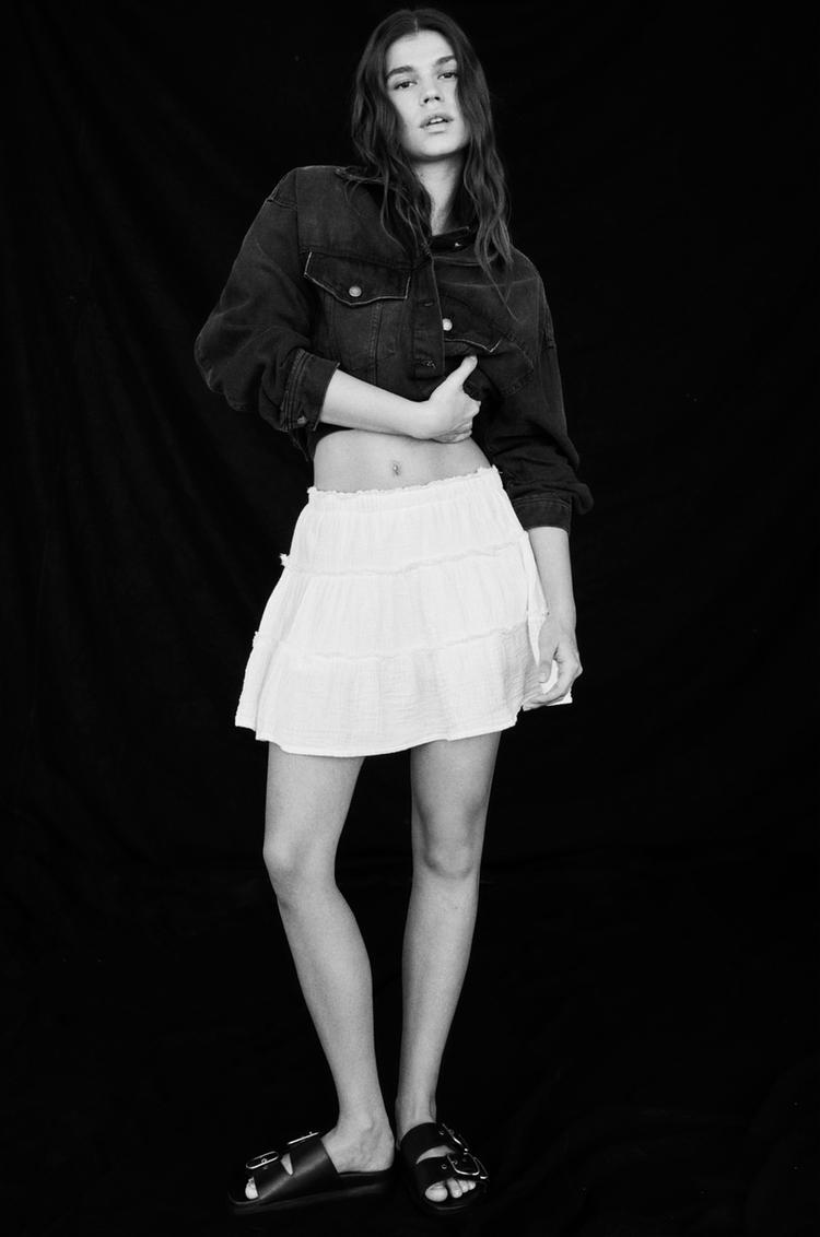 Юбка со вставками Pull And Bear, белый
Юбка со вставками Pull And Bear, белый