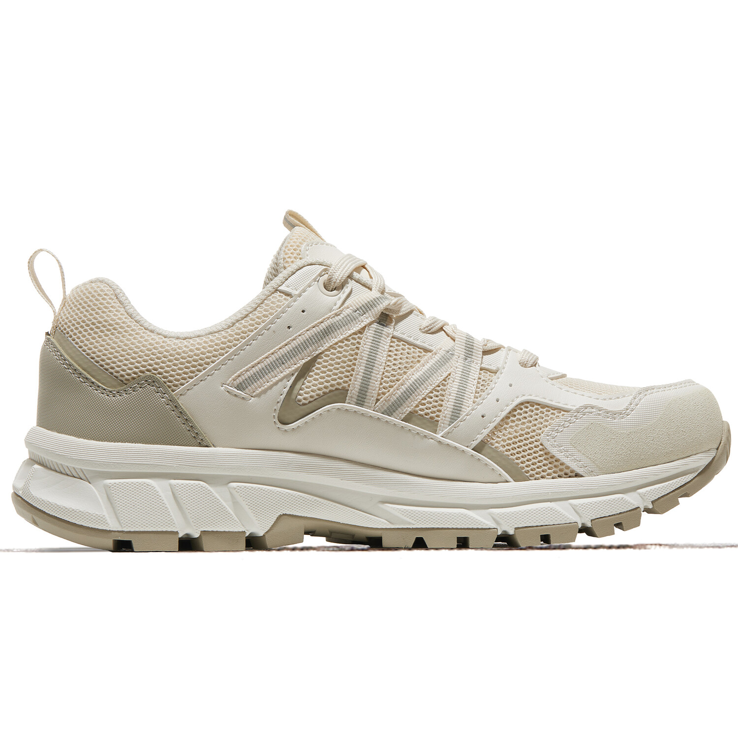 Кроссовки женские низкие Rococo белые Camel
Кроссовки женские низкие Rococo белые Camel