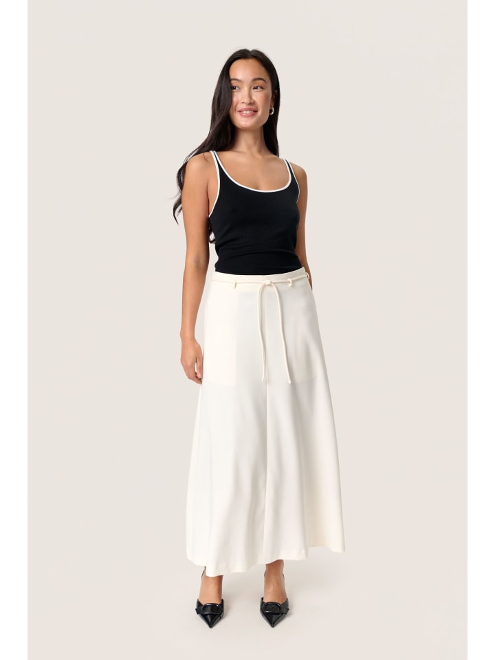 Юбка до колена Soaked in Luxury
Юбка до колена Soaked in Luxury