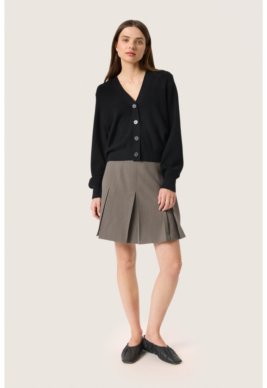 Кардиган Soaked in Luxury, черный
Кардиган Soaked in Luxury, черный