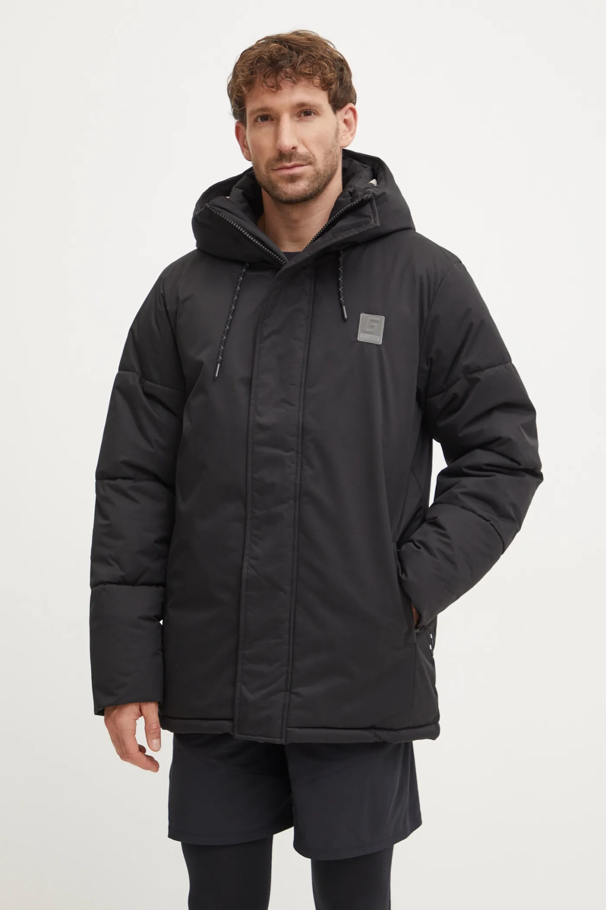 ФАВАРИС куртка Guess, черный
ФАВАРИС куртка Guess, черный