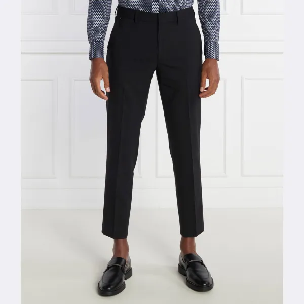 Шерстяные брюки стандартного кроя p-genius-cw-wg-233 Boss, черный
Шерстяные брюки стандартного кроя p-genius-cw-wg-233 Boss, черный