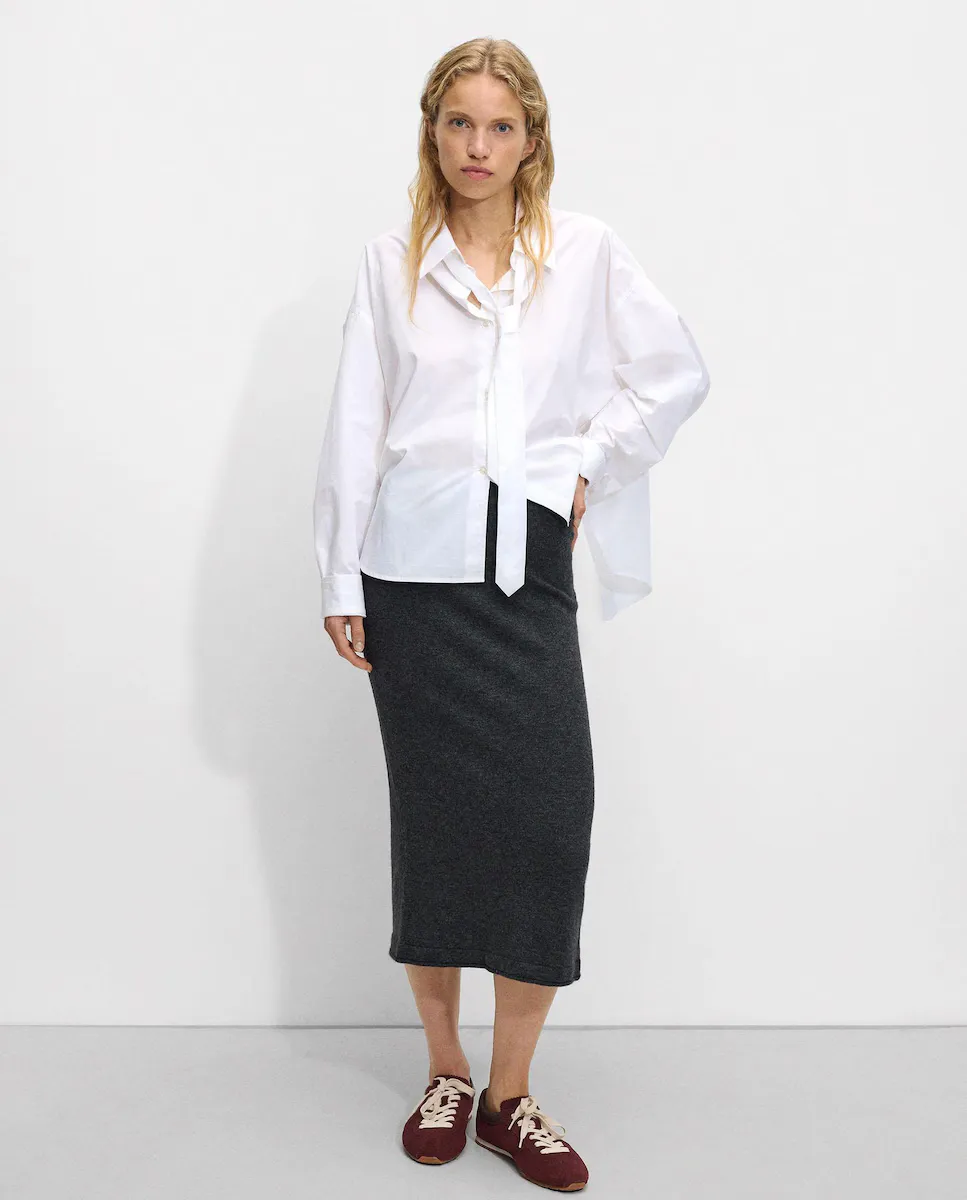 Юбка миди из гладкой трикотажной ткани Parfois, темно-серый
Юбка миди из гладкой трикотажной ткани Parfois, темно-серый