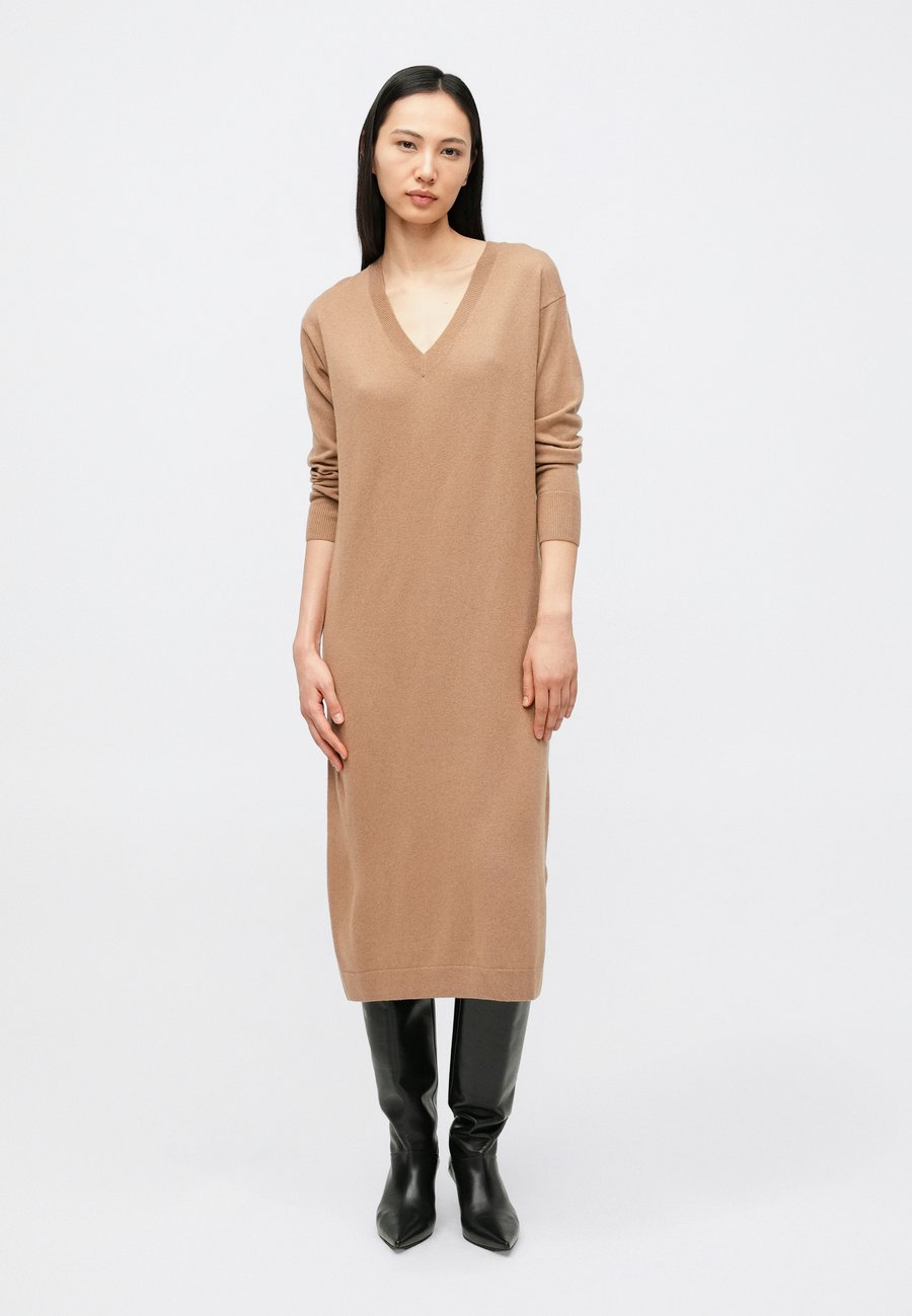 Платье Weekend Max Mara ZENITH, Cammello/Camel
Платье Weekend Max Mara ZENITH, Cammello/Camel
