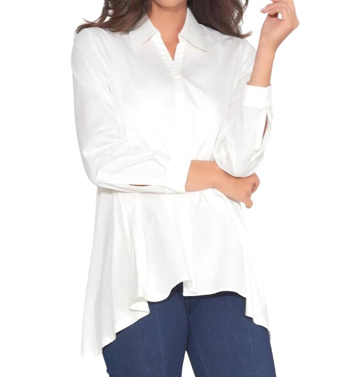 Вдохновленная рубашка нежно-белого цвета Stella Carakasi
Вдохновленная рубашка нежно-белого цвета Stella Carakasi