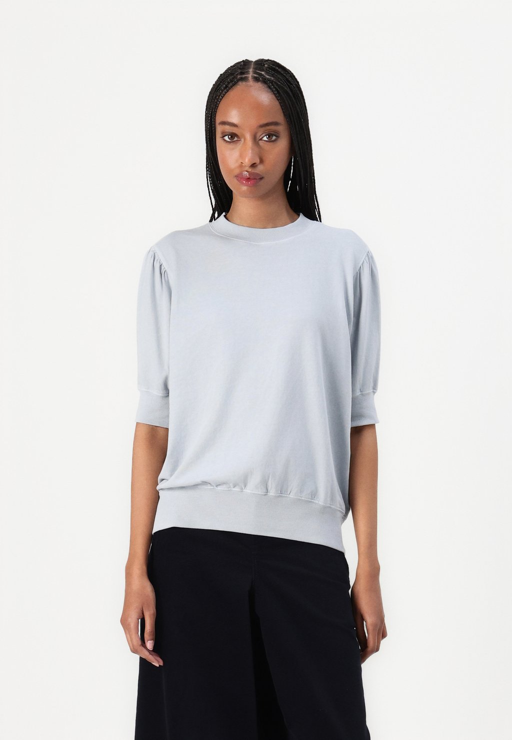 Базовая футболка SMELA DRYKORN, светло-голубой
Базовая футболка SMELA DRYKORN, светло-голубой