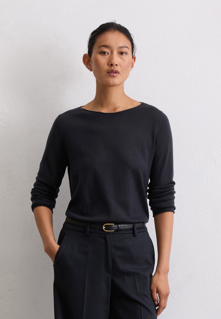Джемпер Marc O'Polo Jumper, Deep Night Blue/Dark Blue
Джемпер Marc O'Polo Jumper, Deep Night Blue/Dark Blue