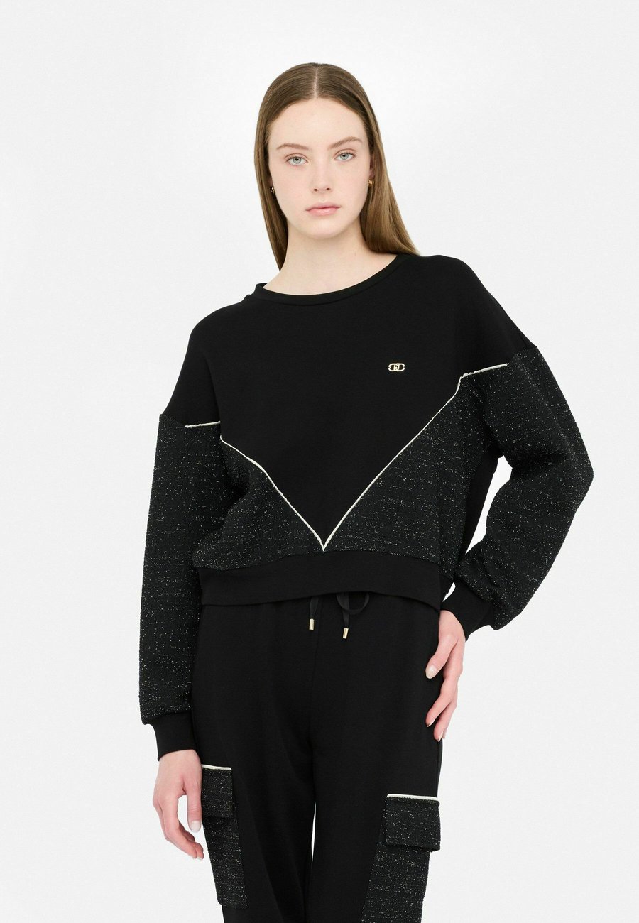 Толстовка LIU JO BETTER, Black
Толстовка LIU JO BETTER, Black