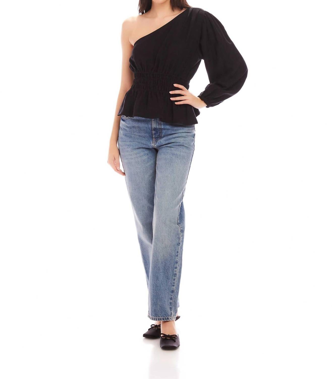 Талия топ с одним плечом в черном Fifteen Twenty
Талия топ с одним плечом в черном Fifteen Twenty