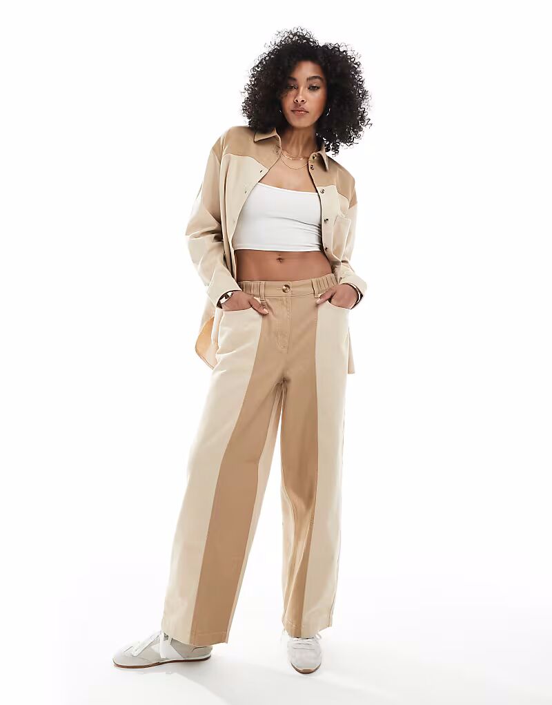Свободные брюки прямого кроя с цветными блоками, коричневые Asos Design
Свободные брюки прямого кроя с цветными блоками, коричневые Asos Design