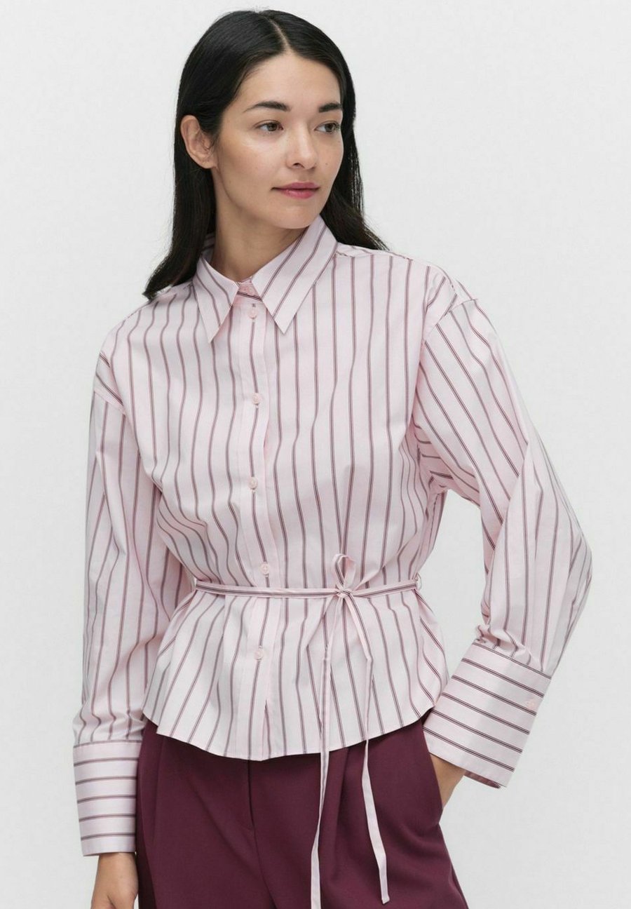 Блуза STOCKH LM Studio DAHLIA CROPPED, Pink Stripe/Pink
Блуза STOCKH LM Studio DAHLIA CROPPED, Pink Stripe/Pink