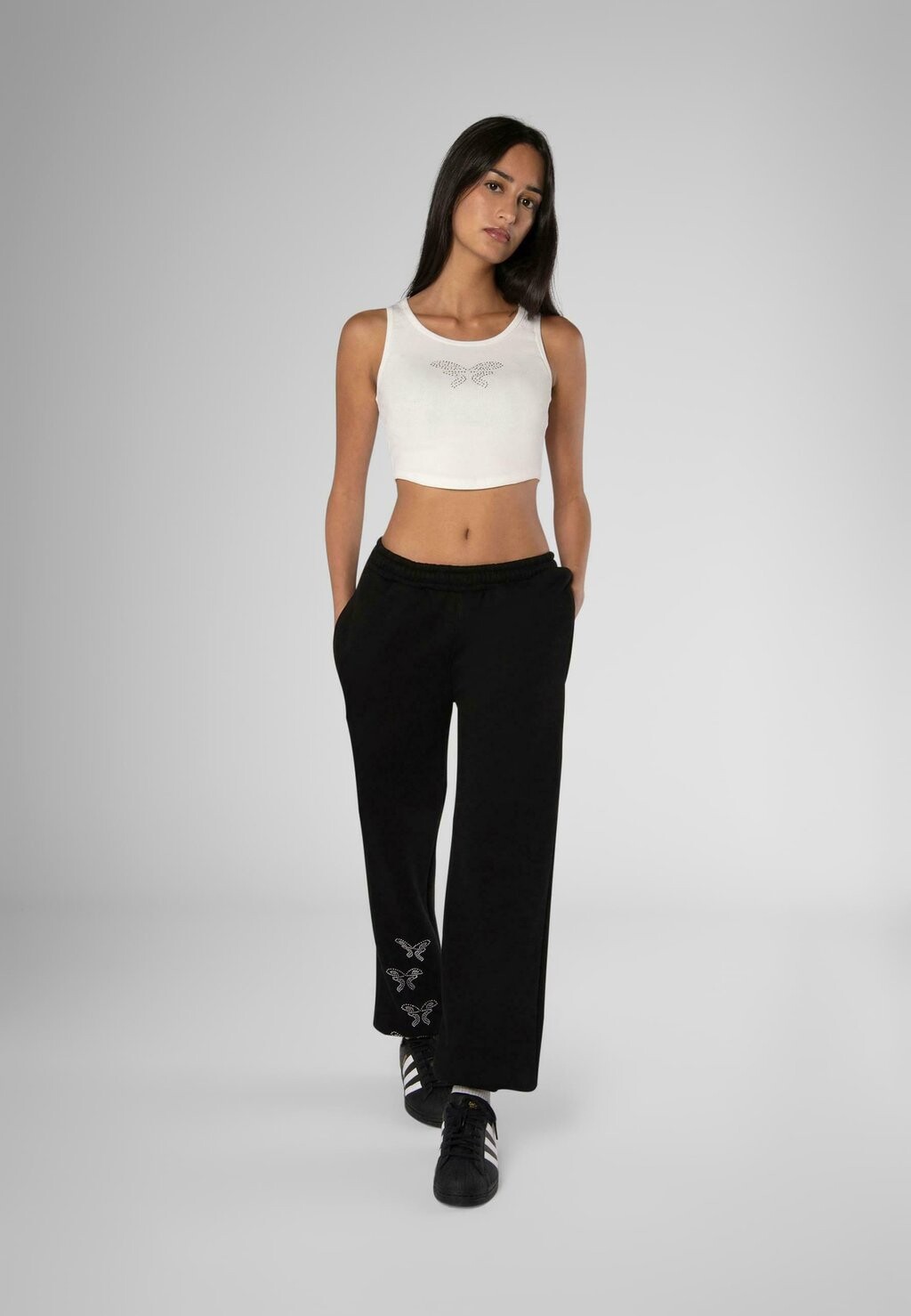 Спортивные брюки REGULAR FELICIOUS, черный
Спортивные брюки REGULAR FELICIOUS, черный