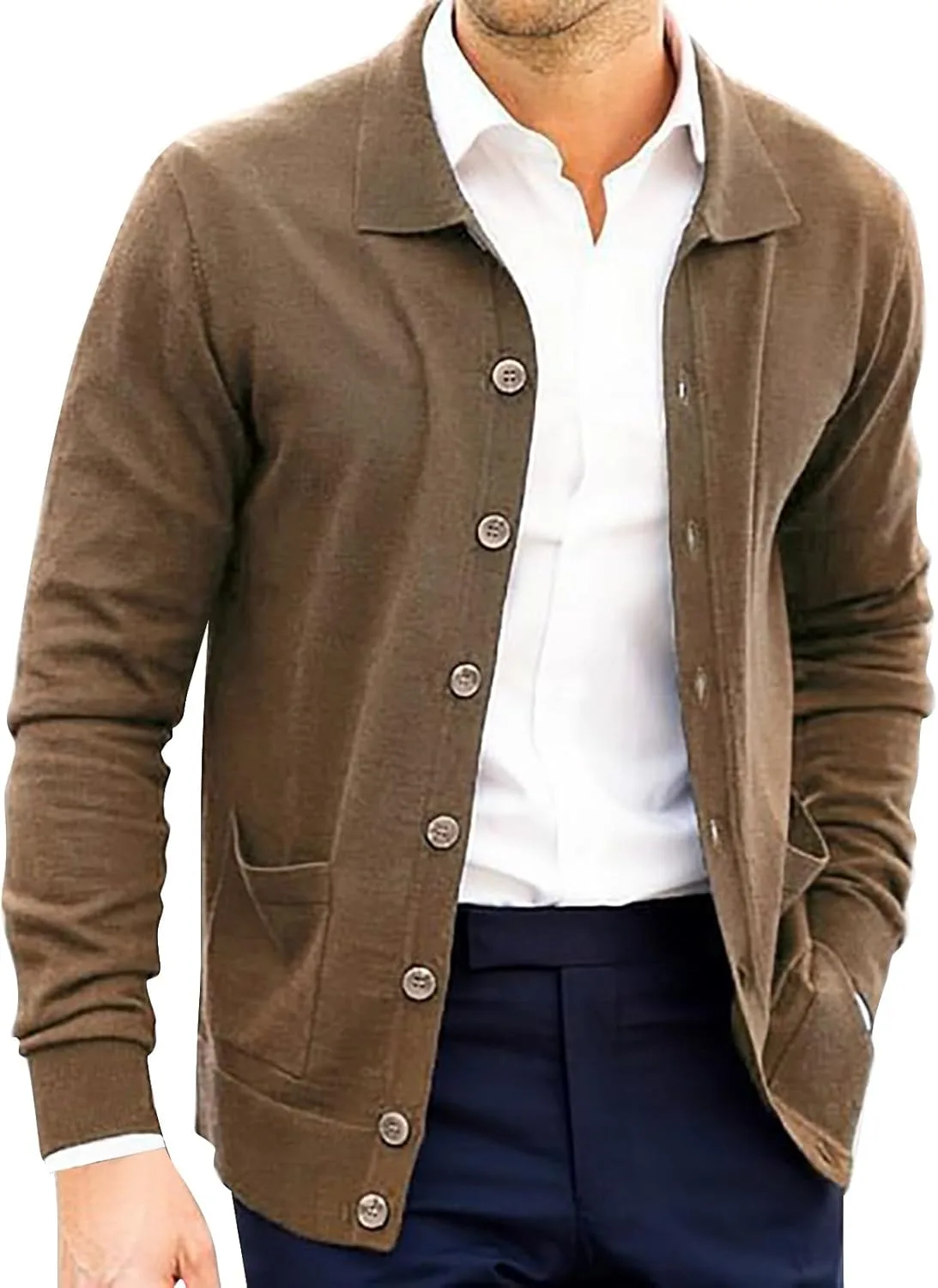 Мужской легкий кардиган с лацканами и карманами
Мужской легкий кардиган с лацканами и карманами