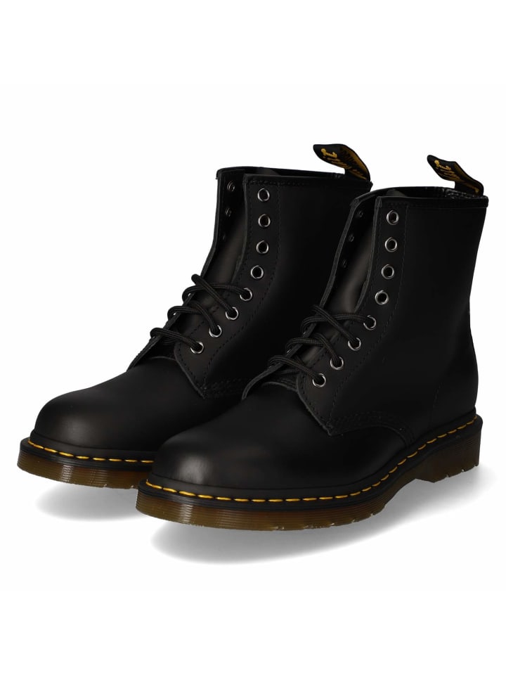 Мужские ботинки Dr. Martens 1460 из гладкой кожи на шнуровке, черный
Мужские ботинки Dr. Martens 1460 из гладкой кожи на шнуровке, черный