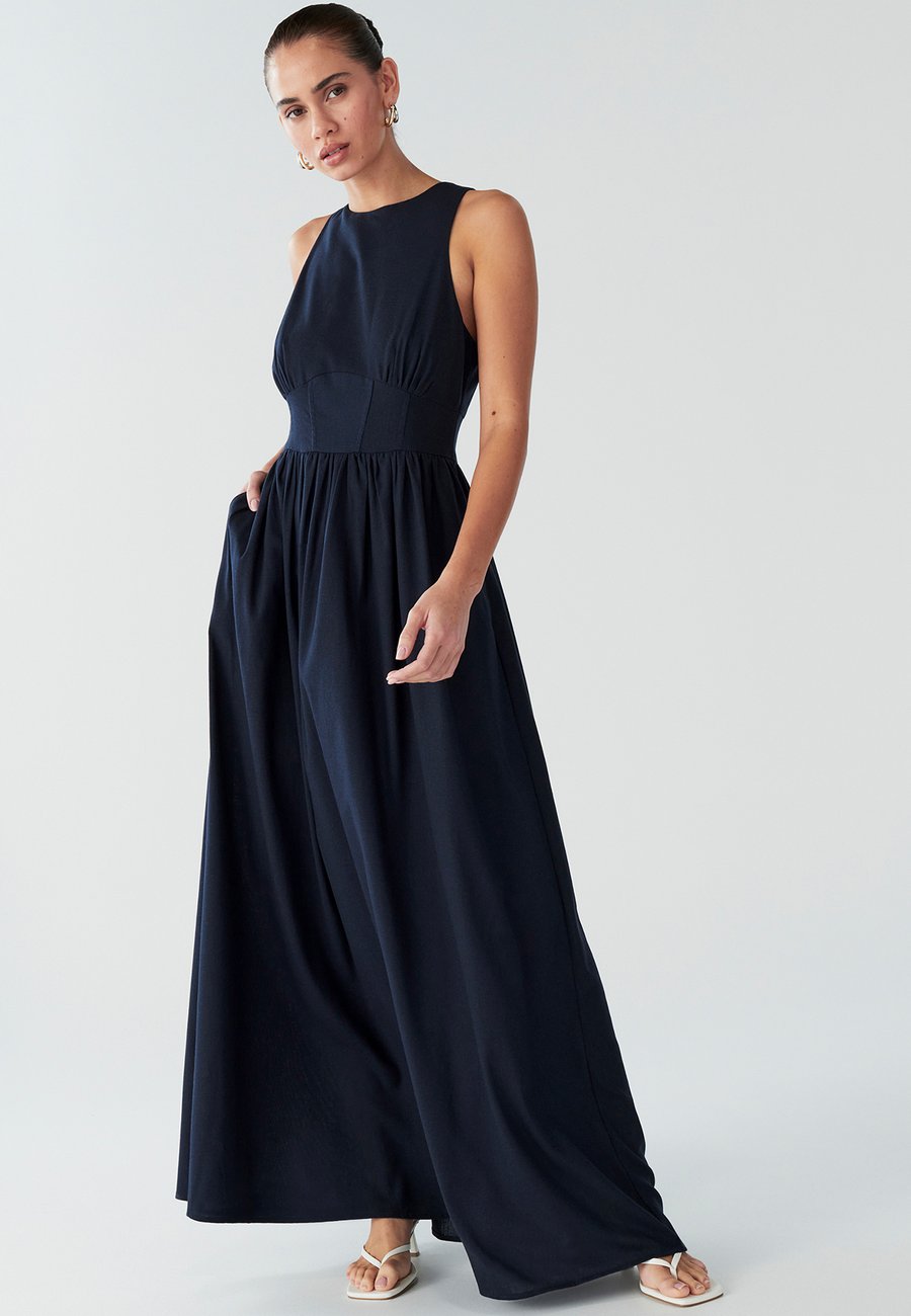 Платье BWLDR SONA MAXI DRESS, Navy Blue/Blue
Платье BWLDR SONA MAXI DRESS, Navy Blue/Blue