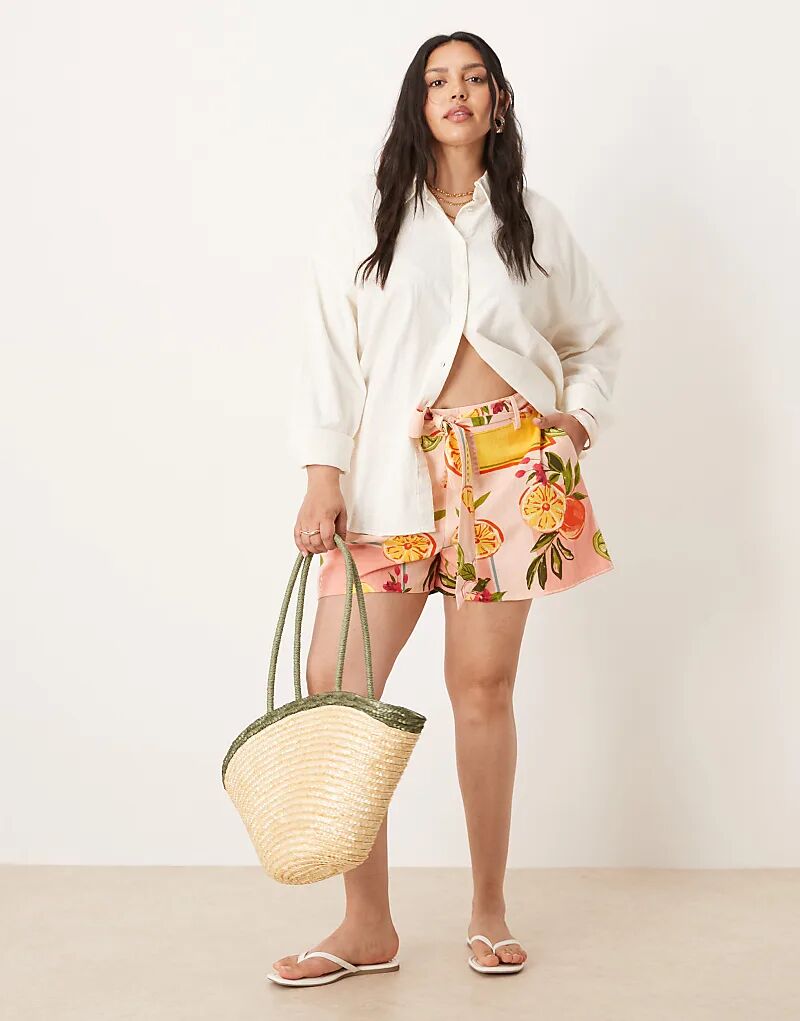 Шорты ASOS DESIGN Curve с завязкой на талии и фруктовым принтом
Шорты ASOS DESIGN Curve с завязкой на талии и фруктовым принтом