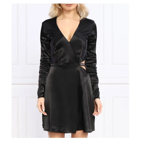 Платье Calvin Klein, черный
Платье Calvin Klein, черный