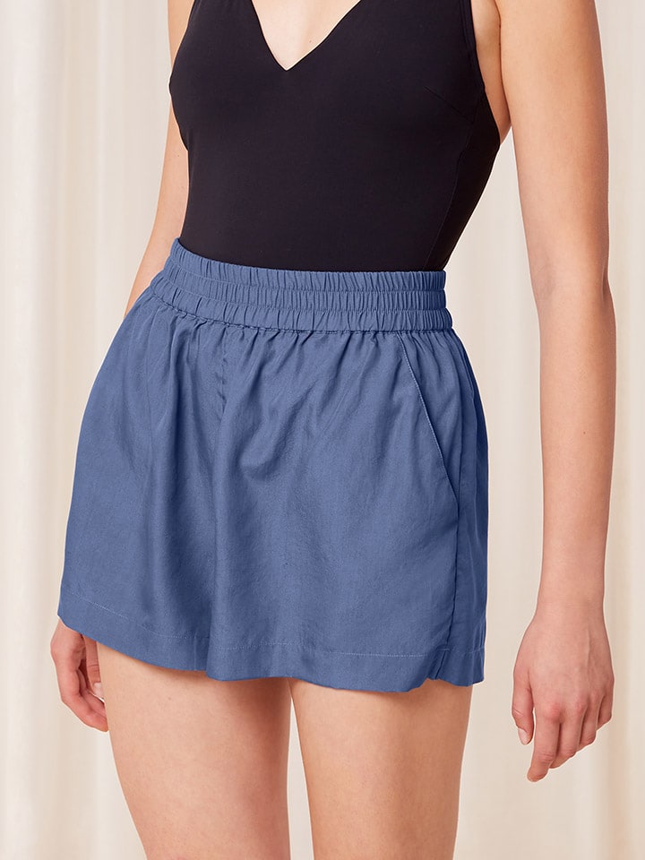 Тканевые шорты Triumph, синий
Тканевые шорты Triumph, синий