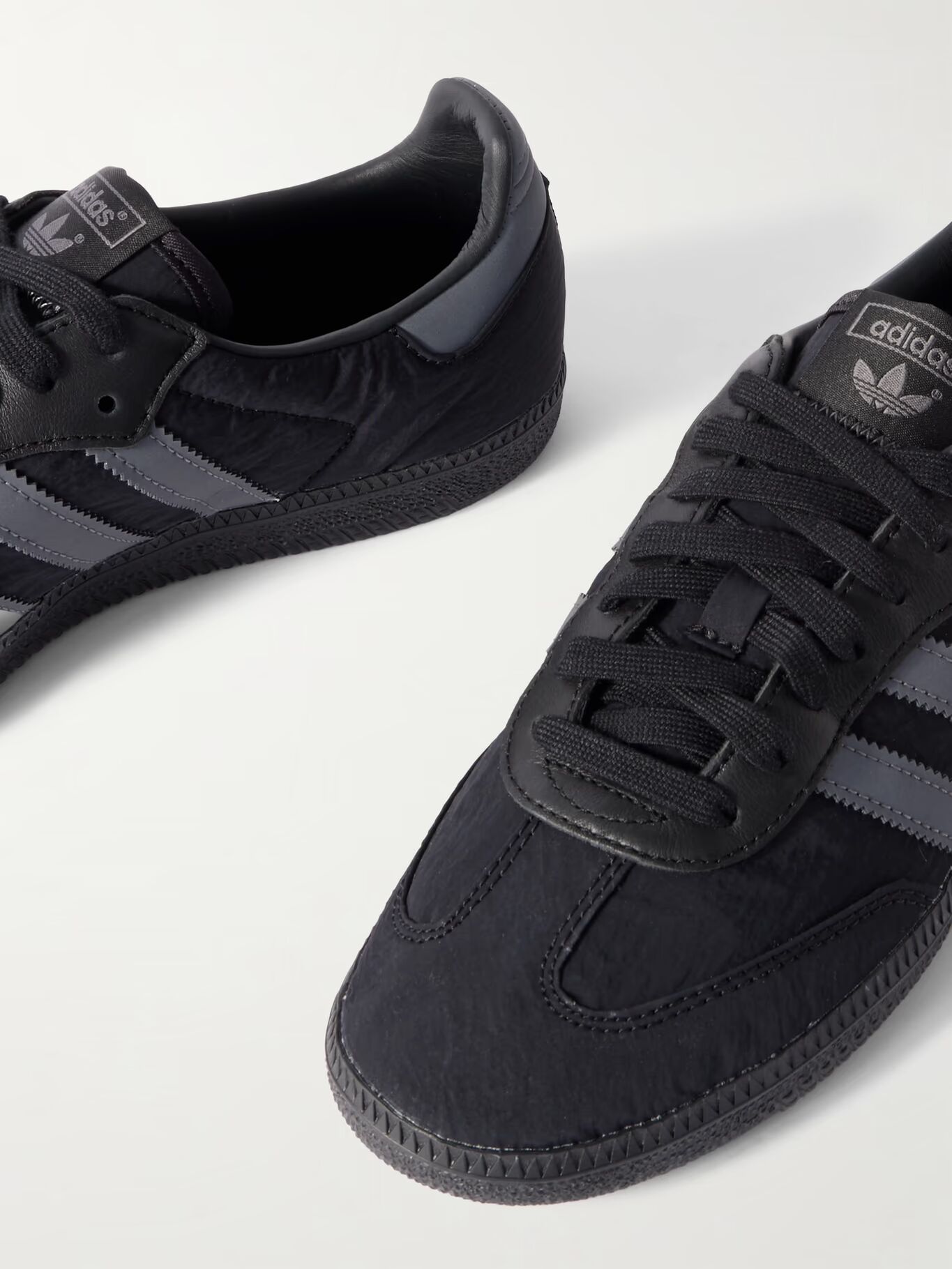 Кроссовки Samba OG Shell с кожаной отделкой ADIDAS ORIGINALS, темно-серый
Кроссовки Samba OG Shell с кожаной отделкой ADIDAS ORIGINALS, темно-серый