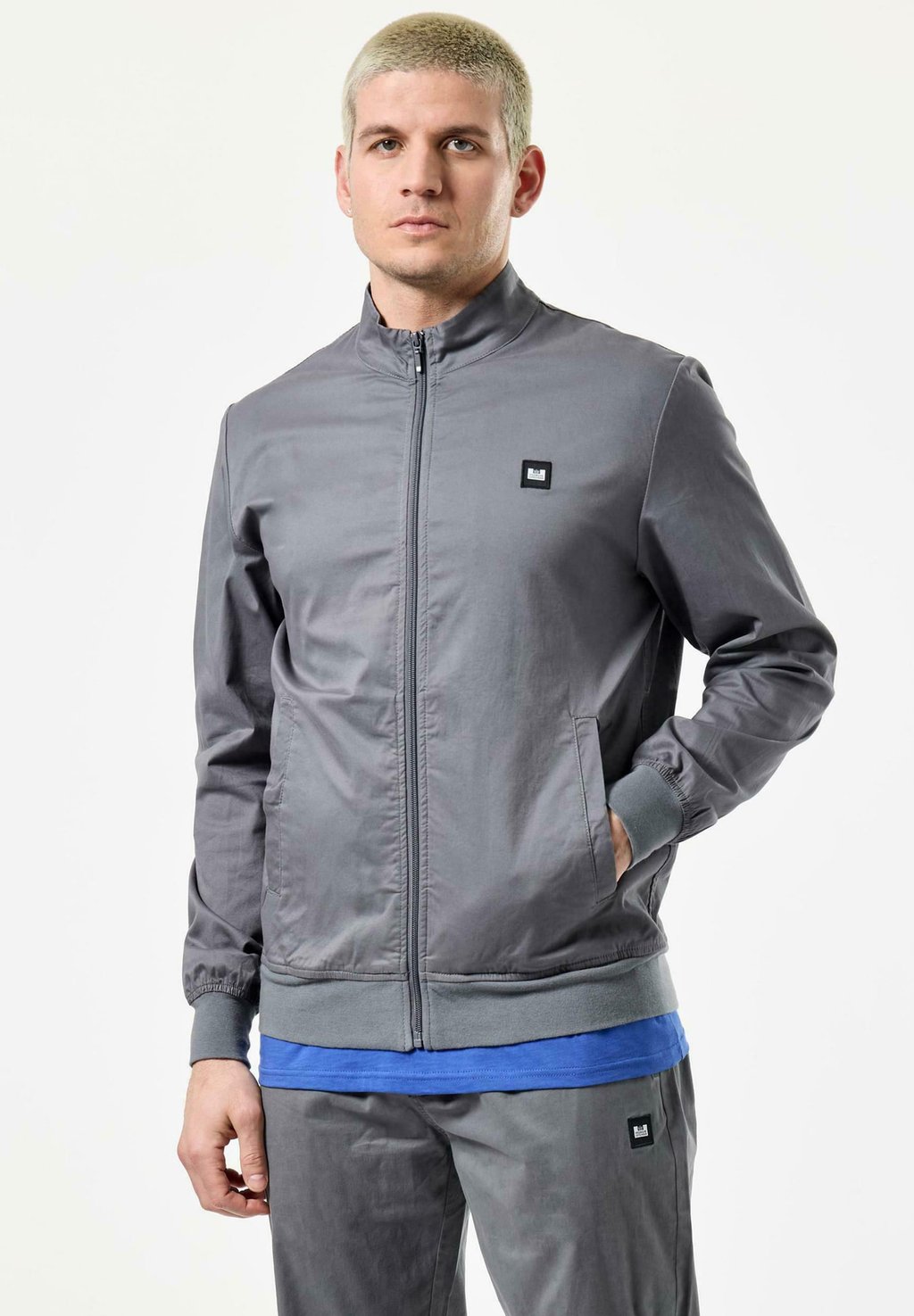 Куртка-бомбер TRACK TOP Weekend Offender, мультиколор
Куртка-бомбер TRACK TOP Weekend Offender, мультиколор