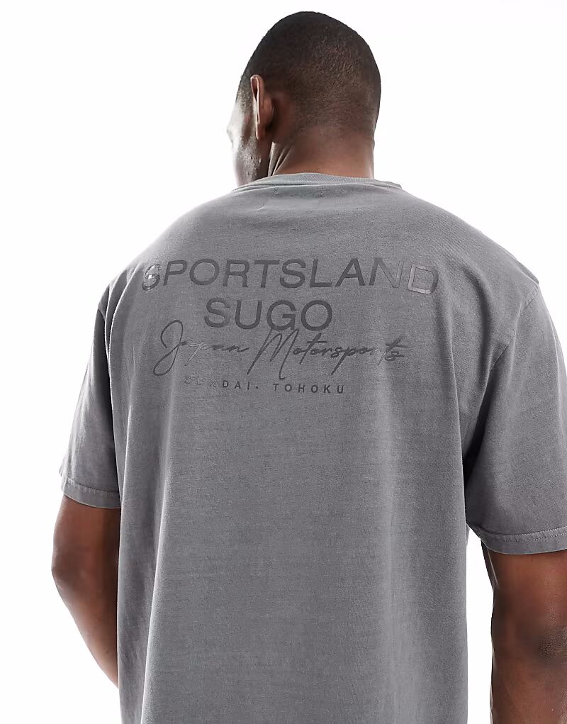 Футболка из потертого хлопка плотностью 220 г/м² с круглым вырезом и принтом на спине темно-серого цвета Threadbare
Футболка из потертого хлопка плотностью 220 г/м² с круглым вырезом и принтом на спине темно-серого цвета Threadbare