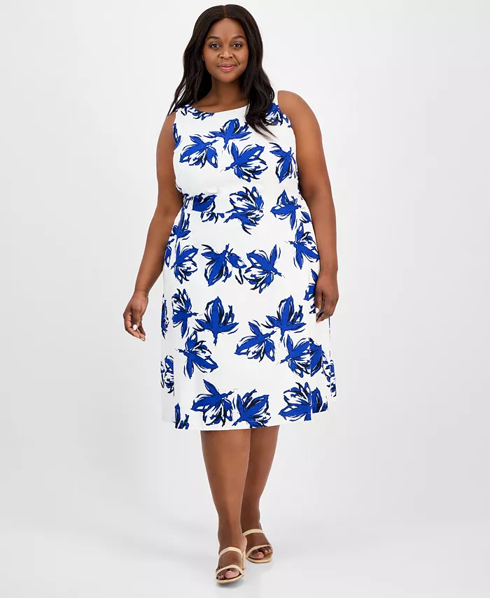 Платье приталенное с расклешенной юбкой из льняной смесовой ткани с цветочным принтом, размер plus size Anne Klein, синий
Платье приталенное с расклешенной юбкой из льняной смесовой ткани с цветочным принтом, размер plus size Anne Klein, синий