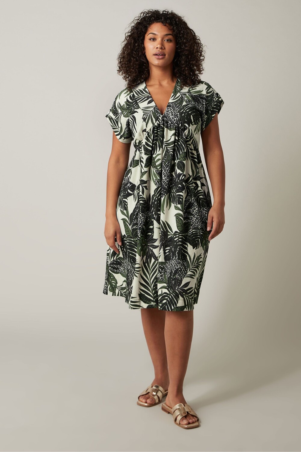 Платье из крепа из джерси Evans, бежевый
Платье из крепа из джерси Evans, бежевый