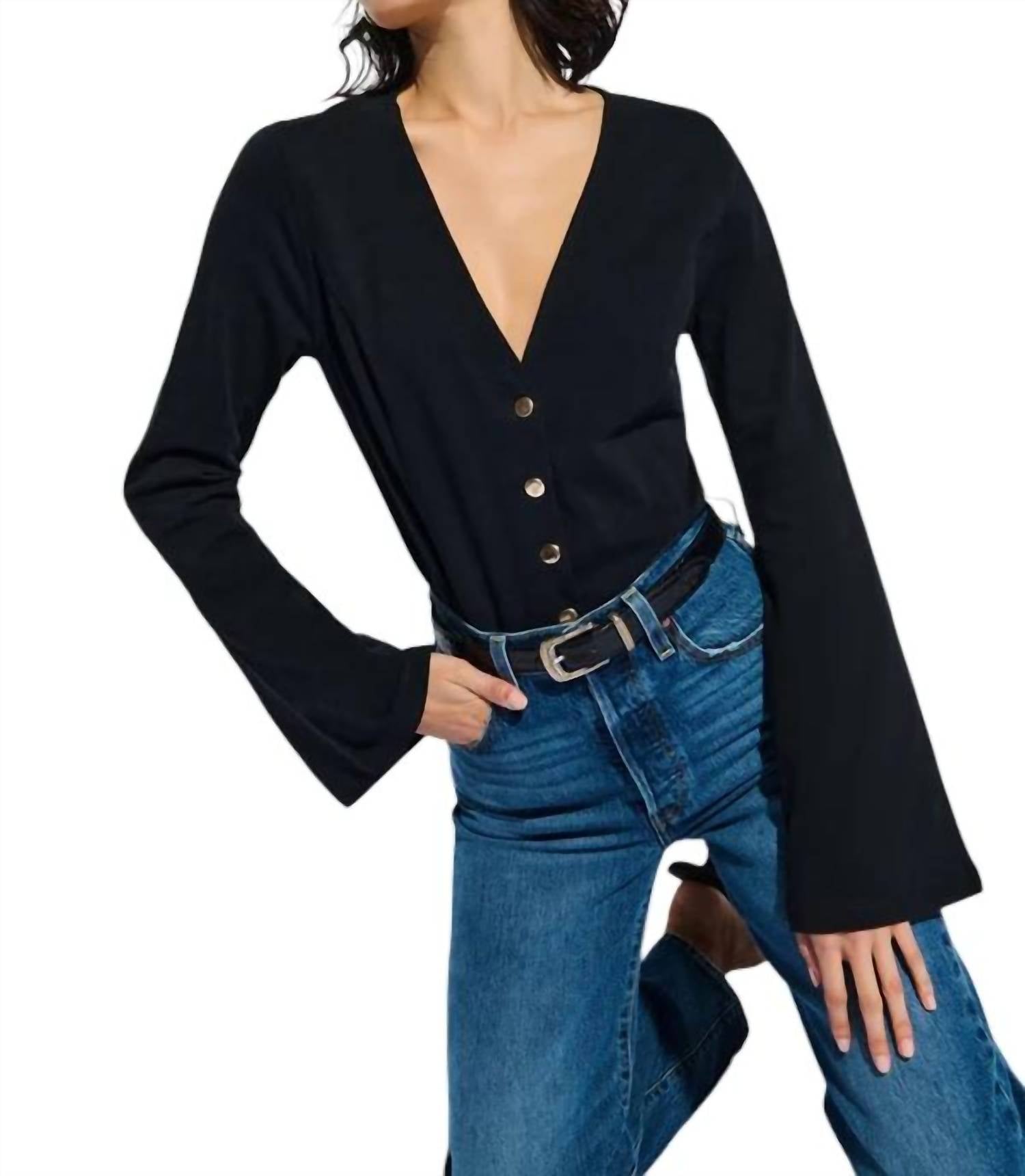 Топ Margaux в цвете Jet Black Nation LTD
Топ Margaux в цвете Jet Black Nation LTD