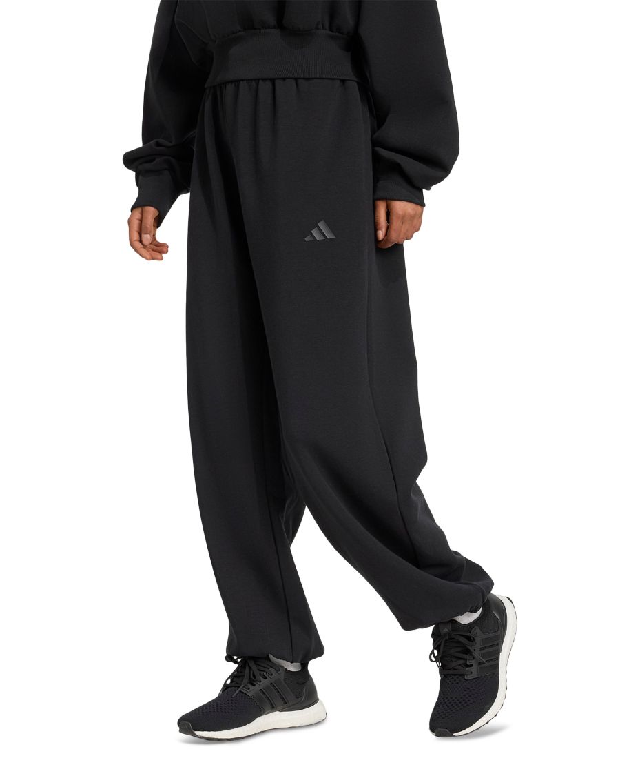 Женские мягкие брюки свободного кроя средней посадки Soft Lux, надеваемые через голову Adidas, Black
Женские мягкие брюки свободного кроя средней посадки Soft Lux, надеваемые через голову Adidas, Black