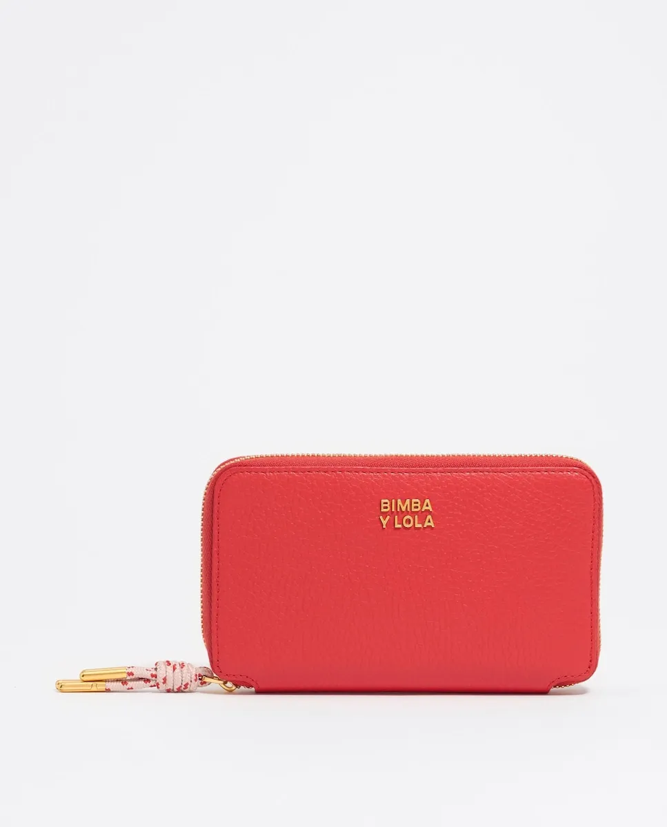 Женский кошелек из гладкой кожи Bimba y Lola, красный
Женский кошелек из гладкой кожи Bimba y Lola, красный
