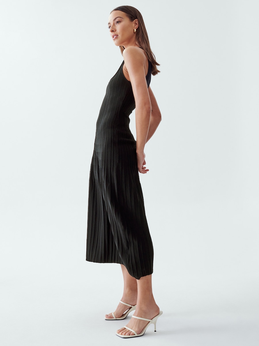 Вязаное платье Willa Prinny, черный
Вязаное платье Willa Prinny, черный