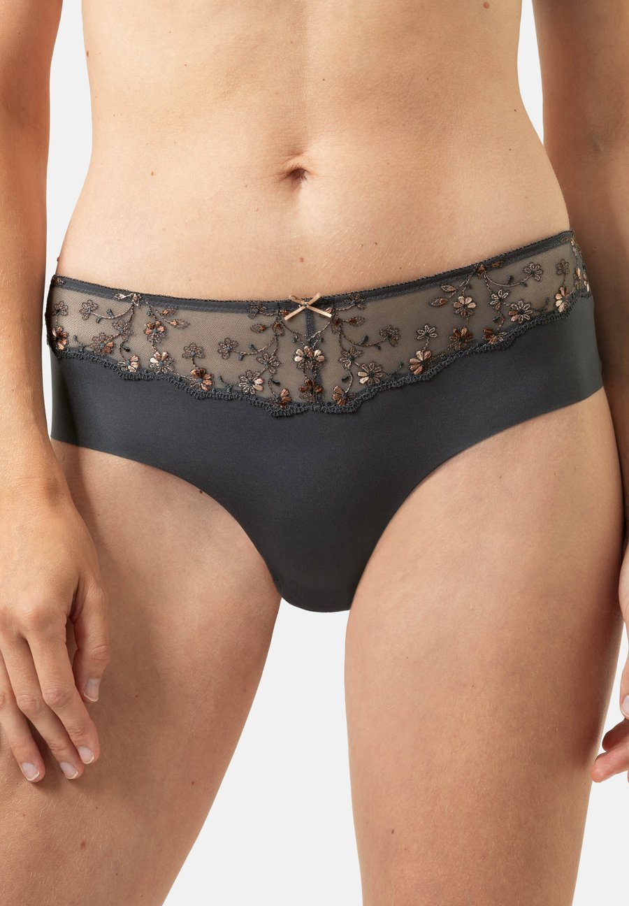 Брифы mey Briefs, Thunder Grey/Dark Grey
Брифы mey Briefs, Thunder Grey/Dark Grey