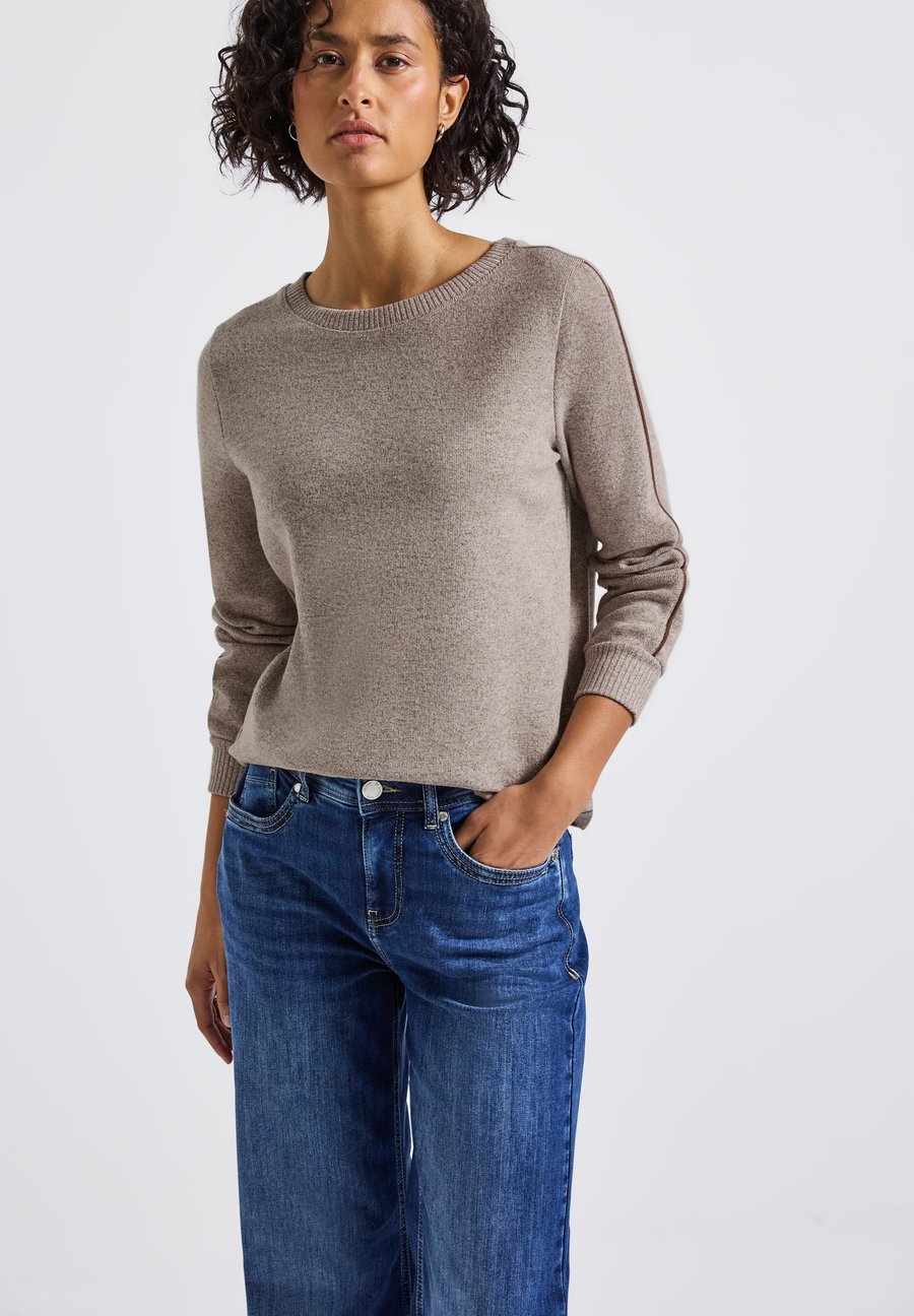 Джемпер Street One MIT TAPE DETAILS, Braun/Brown
Джемпер Street One MIT TAPE DETAILS, Braun/Brown