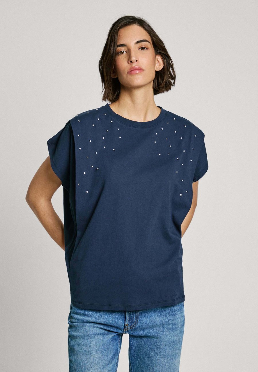 Футболка Pepe Jeans RAZ, Dulwich Blue/Dark Blue, Синий, Футболка Pepe Jeans RAZ, Dulwich Blue/Dark Blue
Футболка Pepe Jeans RAZ, Dulwich Blue/Dark Blue, Синий, Футболка Pepe Jeans RAZ, Dulwich Blue/Dark Blue