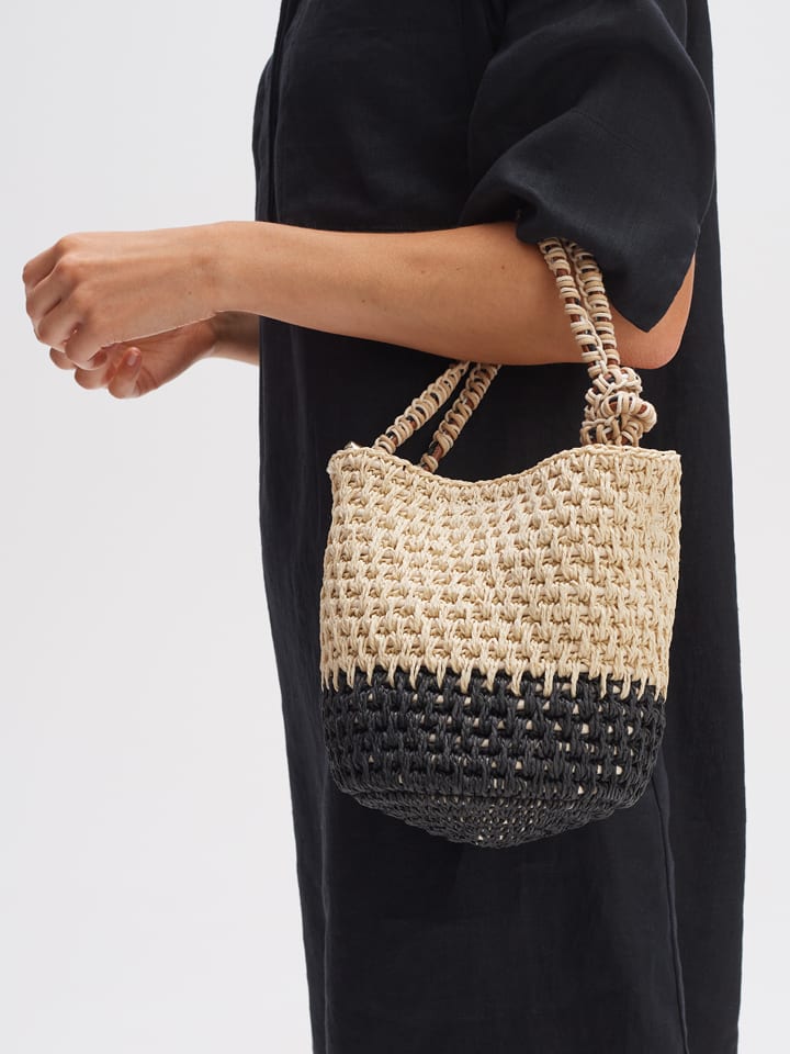 Сумка OPUS, цвет beige/schwarz
Сумка OPUS, цвет beige/schwarz