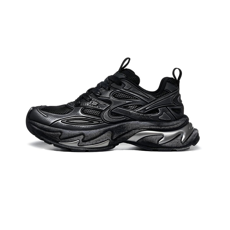 AQUASCUTUM Низкие массивные кроссовки мужские черные
AQUASCUTUM Низкие массивные кроссовки мужские черные