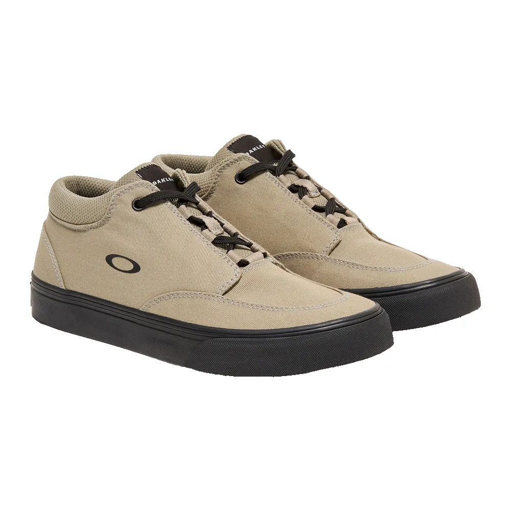 Кроссовки Oakley Banks low canvas, бежевый
Кроссовки Oakley Banks low canvas, бежевый