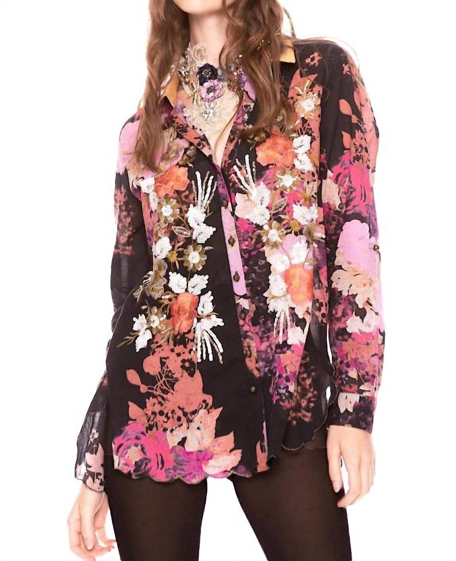 Футболка The Thought Of You в черном мультиколоре Aratta
Футболка The Thought Of You в черном мультиколоре Aratta